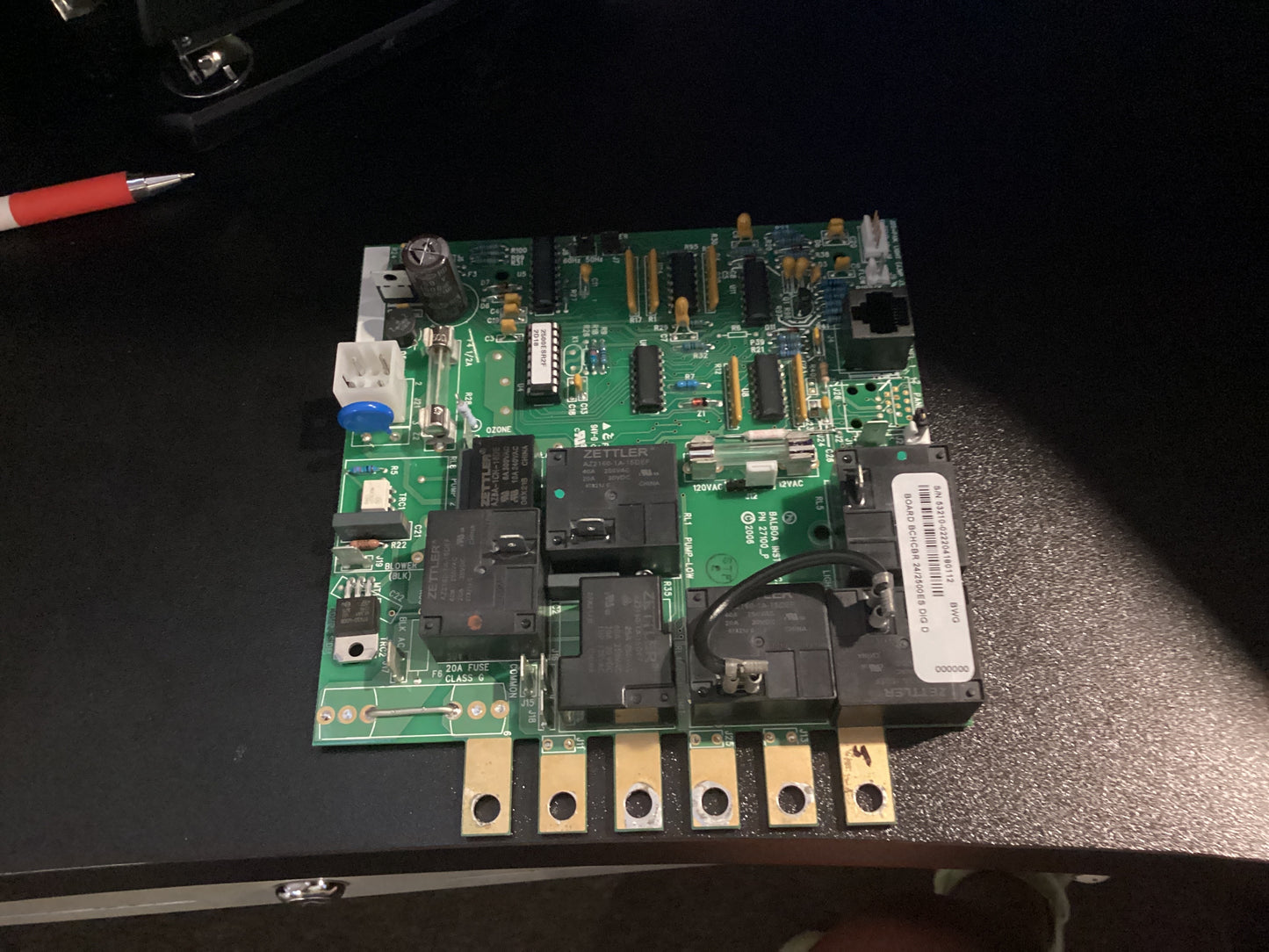 4014052 circuit board